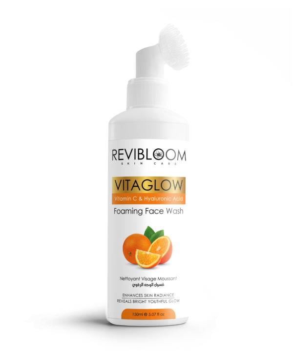 VitaGlow Vitamin C Face Wash with Hyaluronic Acid